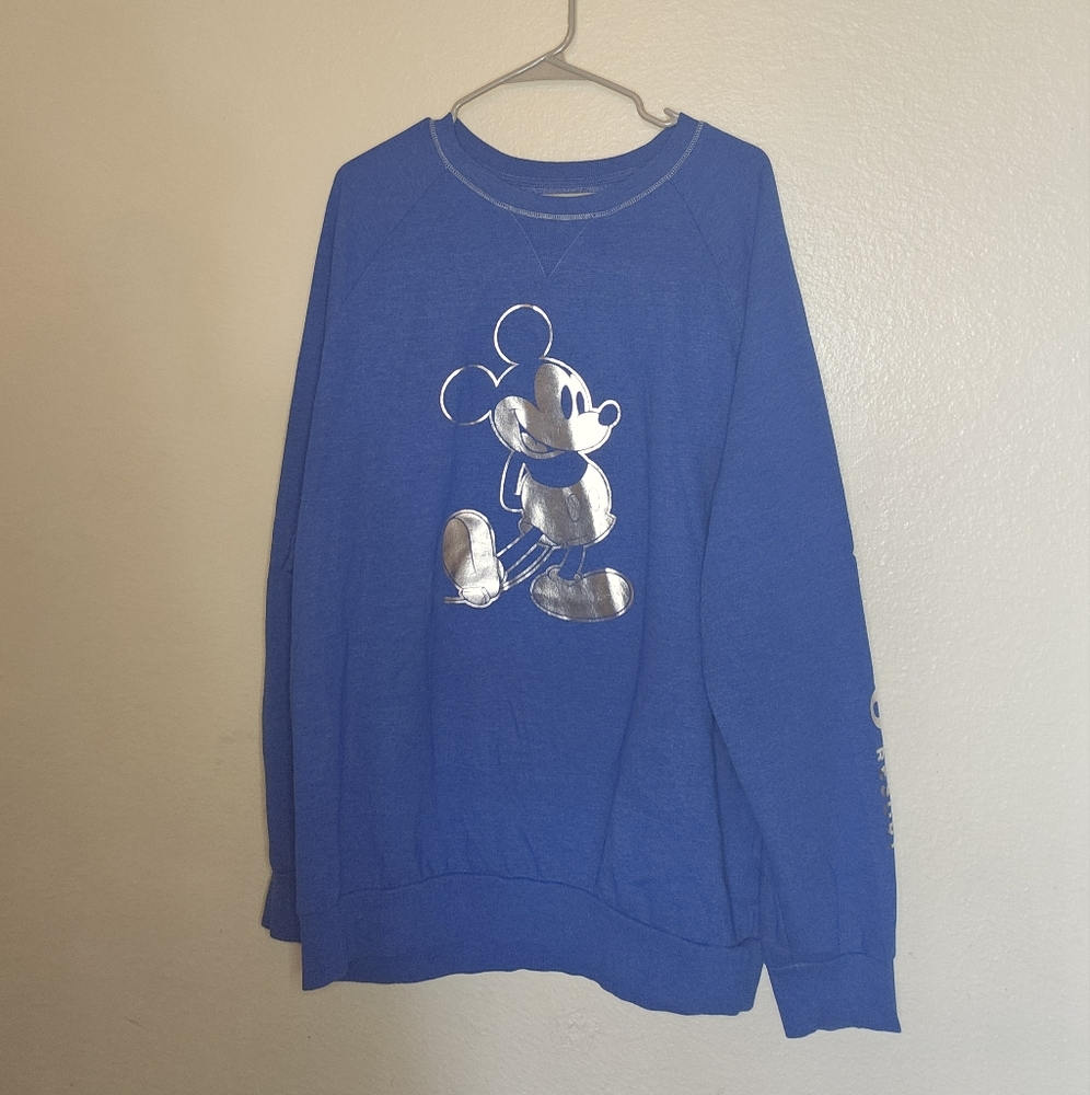 Disney Parks Mickey Mouse sweater